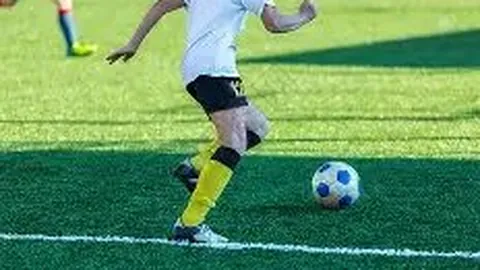 LPL季后赛半决赛前瞻：JDG与BLG巅峰对决，谁将率先晋级决赛？